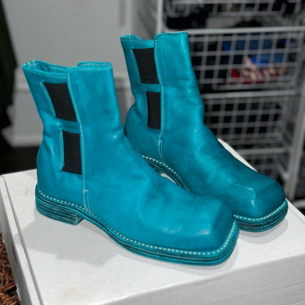 Italian leather Ankle Boots / Chelsea Booties in Teal / Turquoise